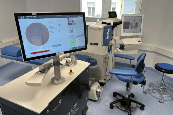 augenlaser-centrum-st-gallen-dr-schueller-03